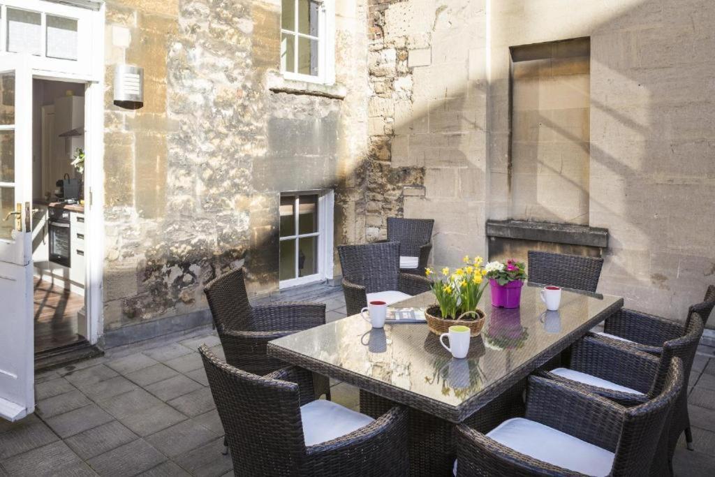Dream Stays Bath - Trim Street Townhouse With Hot Tub Zewnętrze zdjęcie